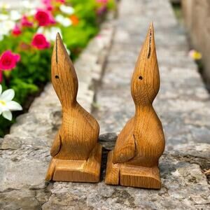 Vintage Hand Carved Wooden Egret Bird Sculptures – Pair of Mid-Century Figurines